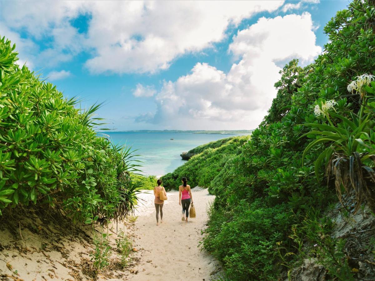 Central Resort Miyakojima Екстер'єр фото